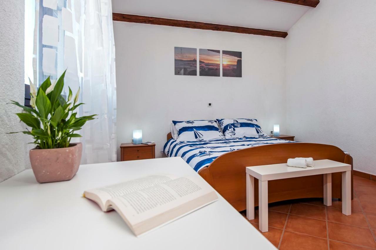 Apartment Bora Rovinj Zewnętrze zdjęcie